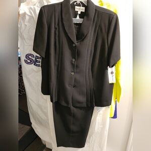 Danny & Nicole pant set size 24